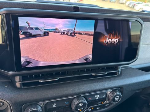 New 2026 Jeep Gladiator Sport AWD/4WD image 28