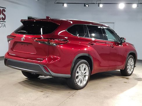Used 2020 Toyota Highlander Limited image 7