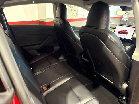 Used 2023 Tesla Model Y Performance AWD/4WD image 84