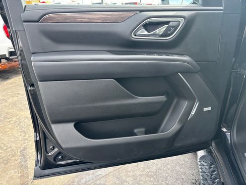 Used 2021 Chevrolet Tahoe High Country image 10