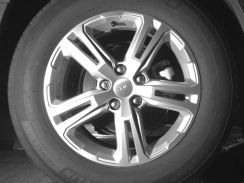 Used 2024 GMC Terrain SLE FWD image 20