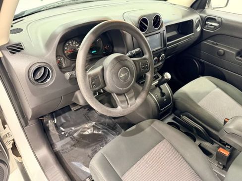 Used 2012 Jeep Patriot Sport FWD image 33