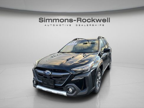 Used 2024 Subaru Outback Limited XT image 5