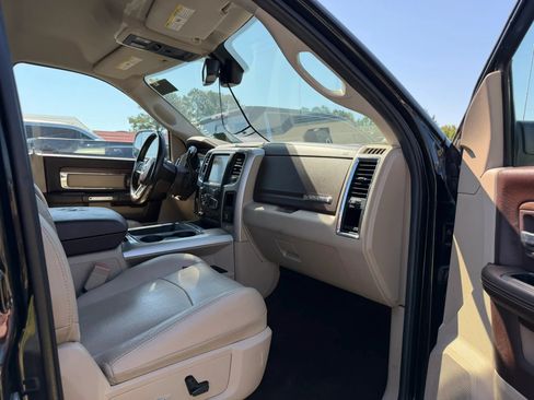 Used 2016 RAM 2500 Laramie RWD image 9