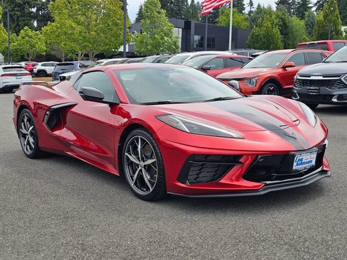 Used 2021 Chevrolet Corvette Stingray Premium Conv w/ Z51 Performance Package RWD image 3