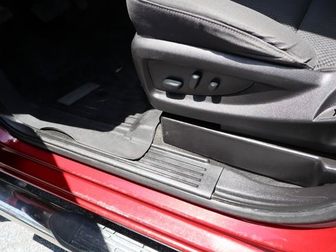 Used 2019 Chevrolet Silverado 1500 LT w/ All Star Edition RWD image 29