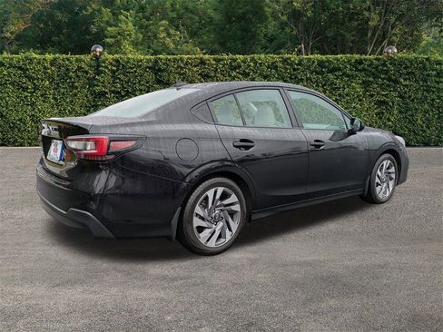 Used 2025 Subaru Legacy Limited w/ Popular Package #3 image 4