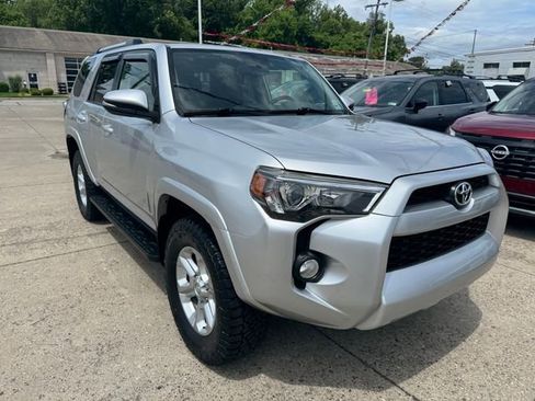 Used 2019 Toyota 4Runner SR5 Premium AWD/4WD image 13