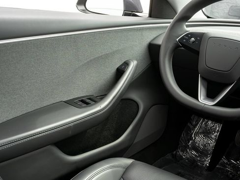 Used 2024 Tesla Model 3 RWD image 15