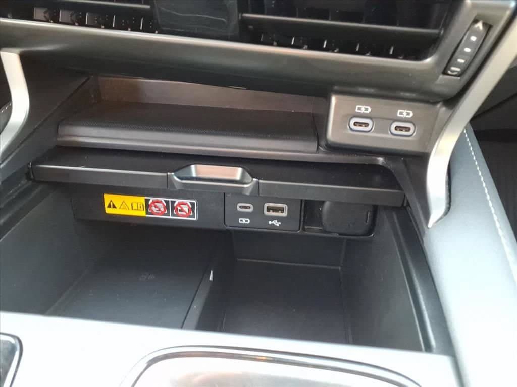 Used 2025 Lexus RX 350 Premium w/ Convenience Package FWD image 29