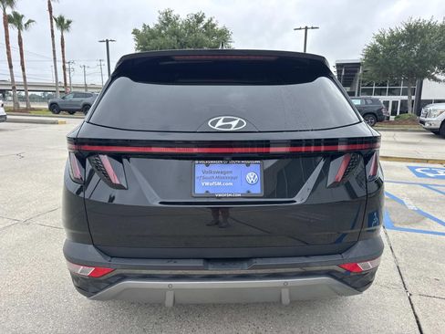 Used 2022 Hyundai Tucson Limited FWD image 6