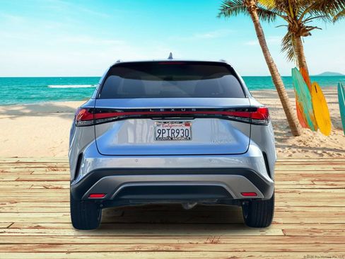 Used 2024 Lexus RX 350 Premium w/ Convenience Package FWD image 5