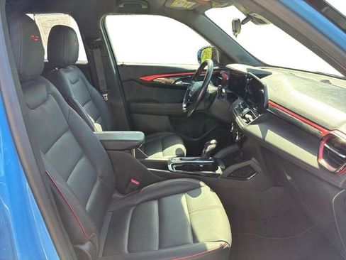 Certified 2024 Chevrolet TrailBlazer RS FWD image 12