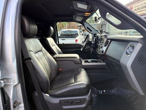 Used 2016 Ford F250 Lariat AWD/4WD image 24
