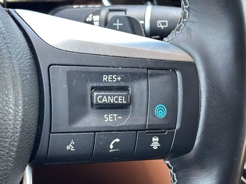 Used 2023 INFINITI QX60 Sensory AWD/4WD image 23