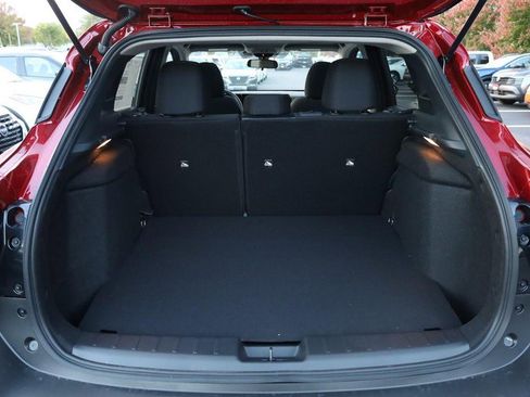 New 2026 Nissan Kicks SV w/ SV Premium Package image 7