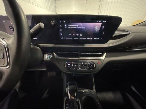 Used 2024 Buick Envista Preferred w/ Convenience I Package image 30