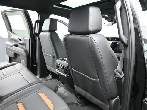 New 2026 GMC Sierra 1500 AT4 w/ AT4 Premium Package image 29
