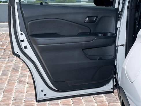 Certified 2023 Honda Passport EX-L image 13