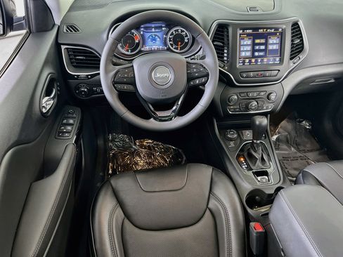 Used 2023 Jeep Cherokee Altitude Lux w/ Lux Elite Package AWD/4WD image 23
