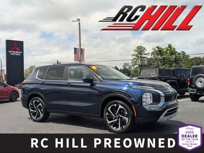 Used 2024 Mitsubishi Outlander SE