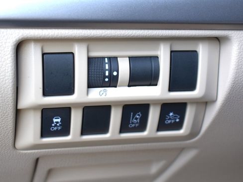 Used 2019 Subaru Outback 2.5i image 14