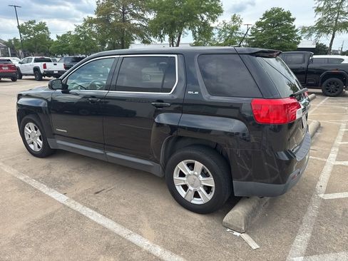 Used 2013 GMC Terrain SLE FWD image 3