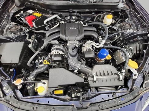 Used 2022 Toyota GR86 Premium w/ ALL Weather Mat Package (TMS) RWD image 34