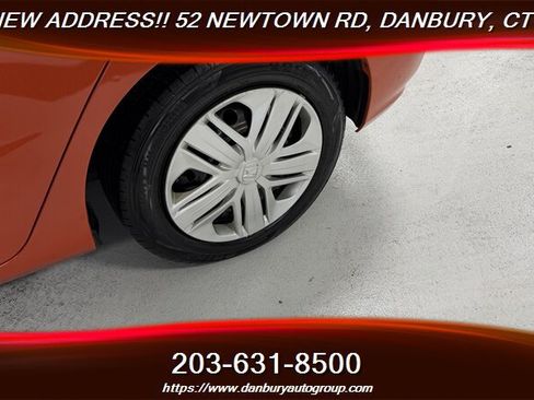 Used 2018 Honda Fit LX image 9