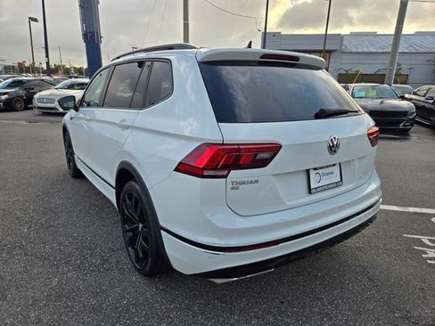 Used 2021 Volkswagen Tiguan SE R-Line image 5