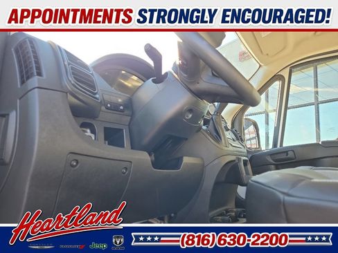 Used 2025 RAM ProMaster 2500 w/ Convenience Group FWD image 34