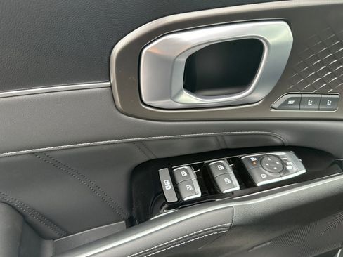 New 2026 Kia Sorento SX Prestige AWD/4WD image 11