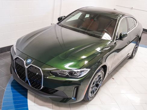 Used 2023 BMW i4 eDrive40 w/ Premium Package RWD image 37