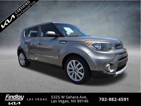 Used 2018 Kia Soul + FWD image 4