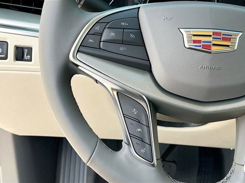 New 2026 Cadillac XT5 Premium Luxury w/ Driver Assist Package image 18