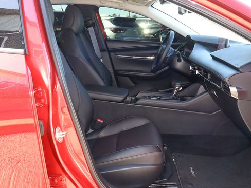 Used 2025 MAZDA MAZDA3 2.5 Turbo Sedan w/Premium Plus AWD/4WD image 22