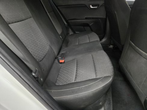 Used 2019 Kia Rio LX image 11