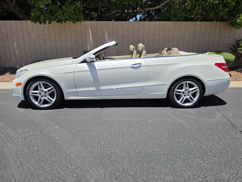 Used 2013 Mercedes-Benz E 350 Cabriolet image 16