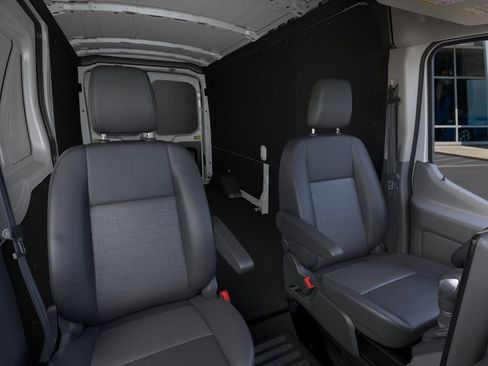New 2026 Ford Transit 250 148 Medium Roof w/ Load Area Protection Package RWD image 33