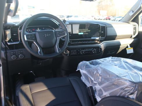 New 2026 Chevrolet Silverado 2500 LT w/ Trail Boss Package image 16