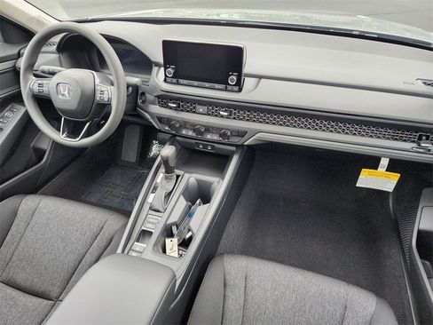 Used 2025 Honda Accord SE image 20