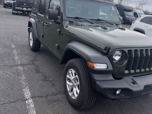 Used 2023 Jeep Wrangler Sport S image 3