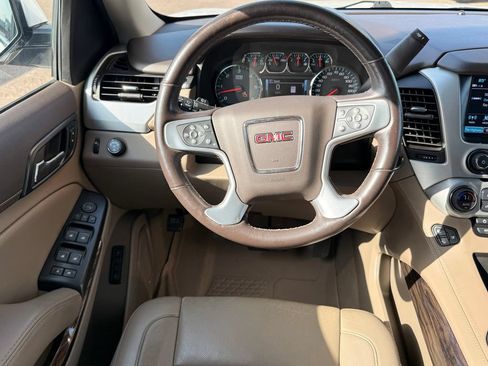 Used 2019 GMC Yukon SLT w/ Open Road Package RWD image 43
