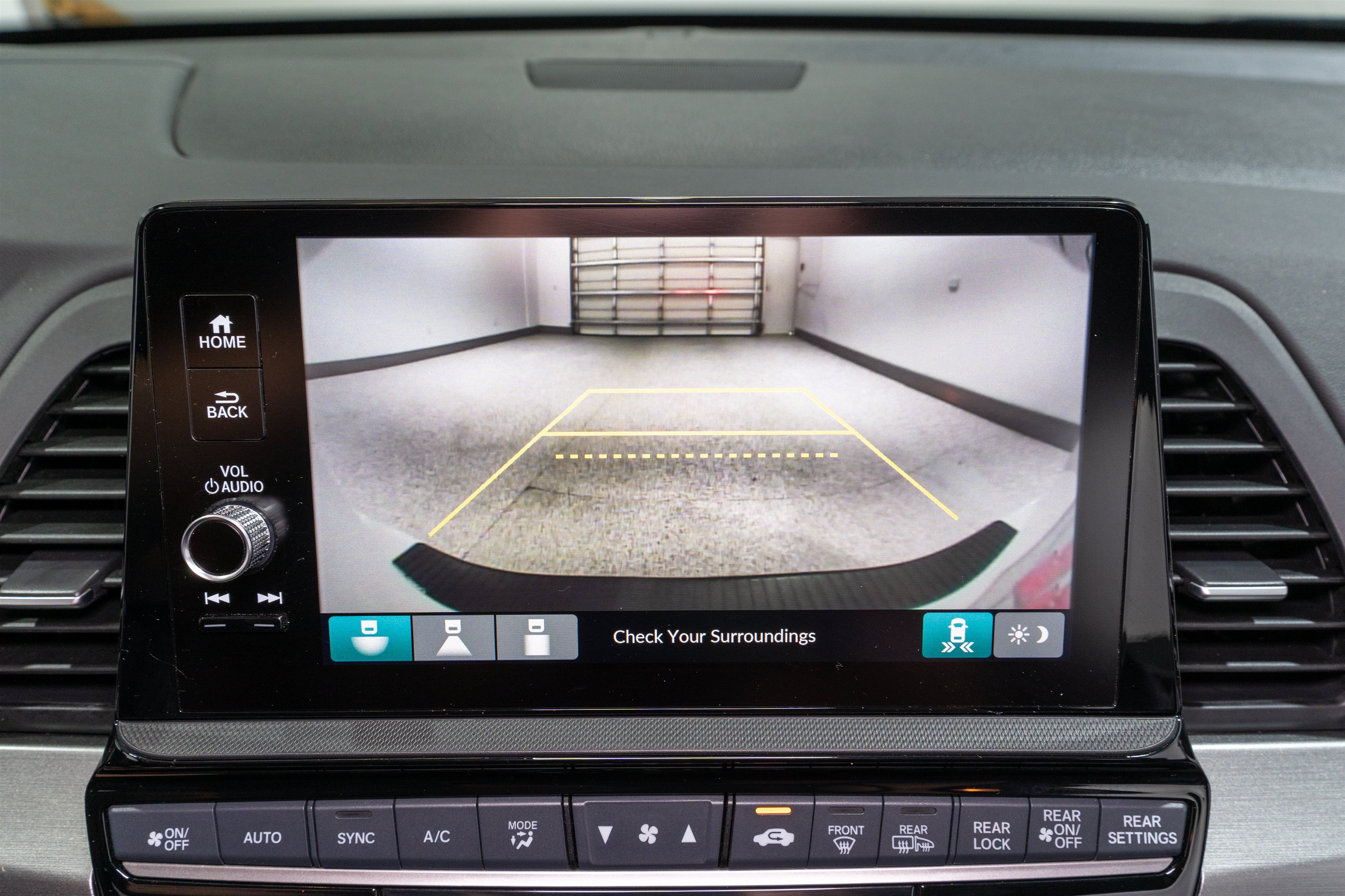 Used 2025 Honda Odyssey Sport-L image 21