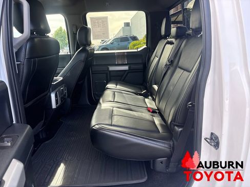 Used 2018 Ford F150 Lariat w/ Equipment Group 502A Luxury AWD/4WD image 18