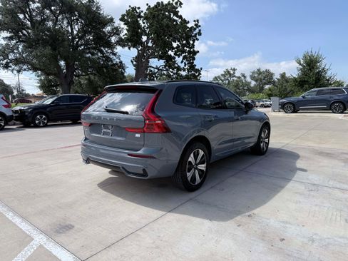 Certified 2024 Volvo XC60 T8 Plus w/ Climate Package AWD/4WD image 5