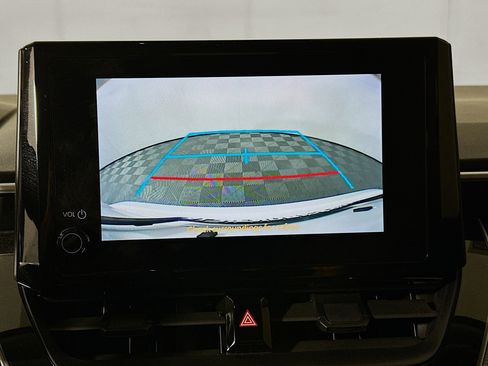 Used 2023 Toyota Corolla LE image 24