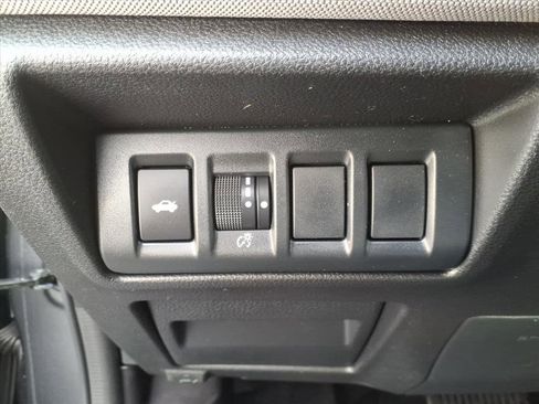 Used 2025 Subaru Legacy Premium image 14