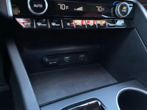 Used 2024 Kia K5 GT-Line w/ GT-Line Premium Package FWD image 18
