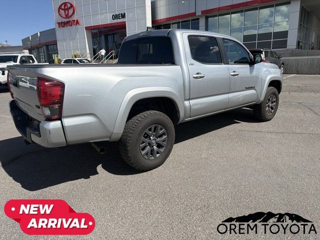 Used 2023 Toyota Tacoma SR5 w/ Technology Package AWD/4WD image 14